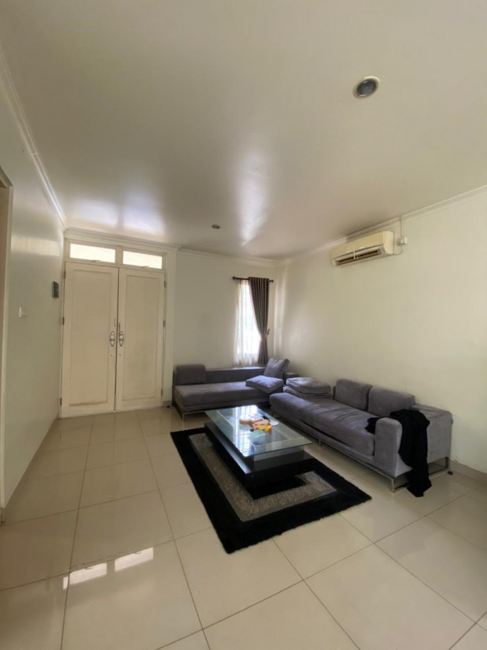 Rumah Disewakan Fully Furnished di Cluster Greenwood Lippo Cikarang
